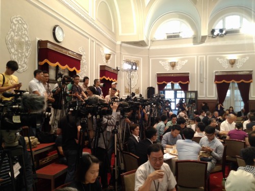 Press conference journalists